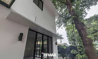 2 Storey House for Rent in Magallanes Village, Makati City