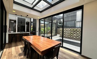 Venta Casa Alto de las Palmas Envigado