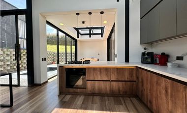 Venta Casa Alto de las Palmas Envigado