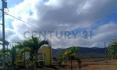 Venta Macrolote en Puerto Cayo, Karig