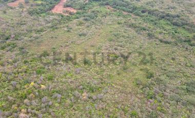 Venta Macrolote en Puerto Cayo, Karig
