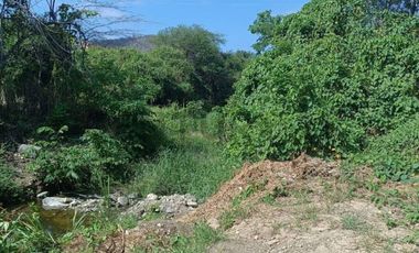 Venta Macrolote en Puerto Cayo, Karig