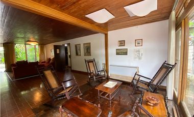 SAN FRANCISCO / PARQUE OMAR / 3 HABITACION / PISCINA / 804 M2 /JC