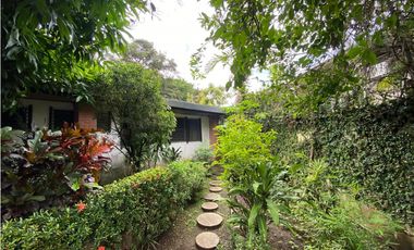 SAN FRANCISCO / PARQUE OMAR / 3 HABITACION / PISCINA / 804 M2 /JC