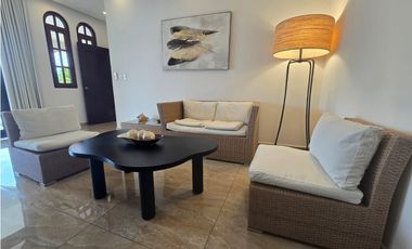 Casa en alquiler - Costa del Este  - D.D