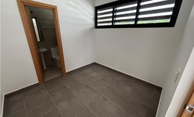 CONDADO DEL REY / ALTOS DE PANAMA / BARRIO ALTO / 410M / 3 HABITACION