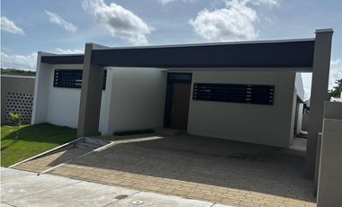 CONDADO DEL REY / ALTOS DE PANAMA / BARRIO ALTO / 410M / 3 HABITACION