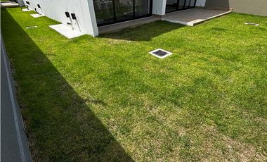CONDADO DEL REY / ALTOS DE PANAMA / BARRIO ALTO / 410M / 3 HABITACION