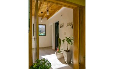 VENTA · CASA ·5 DORMITORIO · VISTALBA · LUJAN