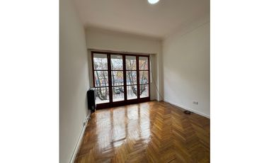 H.YRIGOYEN 1460, DPTO DE 3 AMBIENTES A LA CALLE CON BALCON -