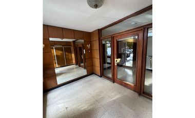 H.YRIGOYEN 1460, DPTO DE 3 AMBIENTES A LA CALLE CON BALCON -