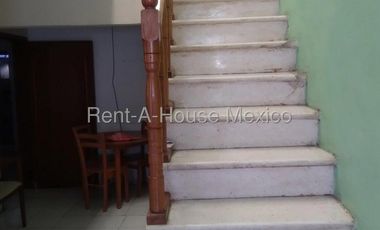 Casa en Venta en Calle Sur , San Jose RU 25-1900.