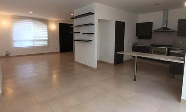 Casa en  Renta en Condominio Triana Cumbres del Lago, Querétaro