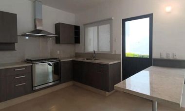 Casa en  Renta en Condominio Triana Cumbres del Lago, Querétaro