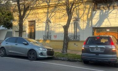 Casa en venta en Lomas de Zamora Oeste