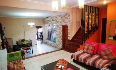 Casa en venta en Lanus Oeste