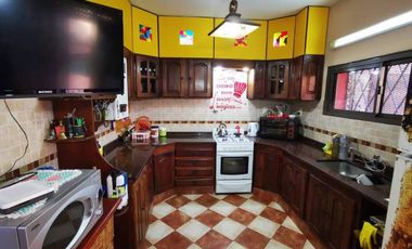 Casa en venta en Lanus Oeste