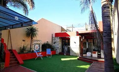 Casa en venta en Lanus Oeste