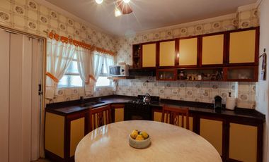 VENTA/DEPARTAMENTO/3 AMB/COCHERA/ VICENTE LOPEZ