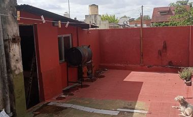 PH venta 4 amb. Lanús a refaccionar - oportunidad