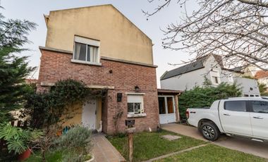 VENTA CASA EN BARRIO PRIVADO LOS MIRASOLES