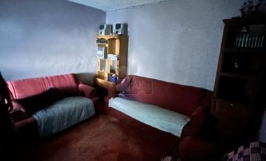 Casa en venta en Tequexquináhuac con uso de suelo mixto