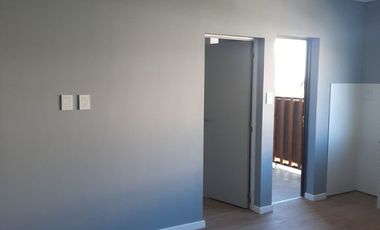COMPLEJO COMPLET0: 8 DTPS ,DUPLEX Y LOCAL COMERC.