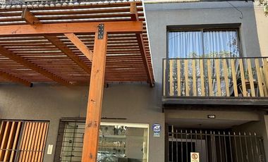 COMPLEJO COMPLET0: 8 DTPS ,DUPLEX Y LOCAL COMERC.