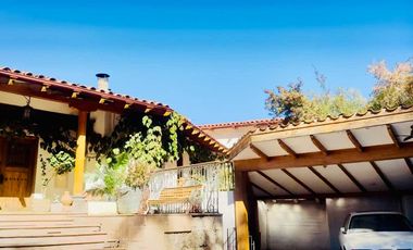 Casa en arriendo  en LO BARNECHEA