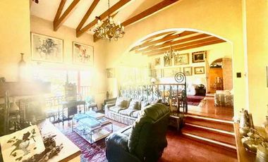 Casa en arriendo  en LO BARNECHEA