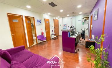 Oficina en Venta en Metro Manquehue