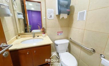 Oficina en Venta en Metro Manquehue