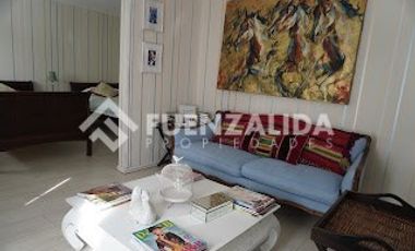 Casa en Arriendo en Playa Nicklicheck