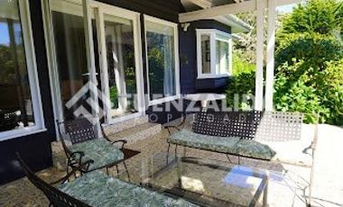 Casa en Arriendo en Playa Nicklicheck
