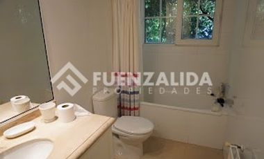 Casa en Arriendo en Playa Nicklicheck