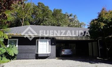 Casa en Arriendo en Playa Nicklicheck