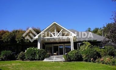 Casa en Arriendo en Playa Nicklicheck