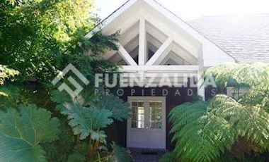 Casa en Arriendo en Playa Nicklicheck