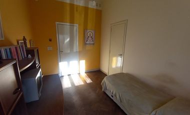 Venta casa 6 ambientes Excelente ubicacion