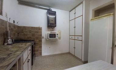 Venta casa 6 ambientes Excelente ubicacion