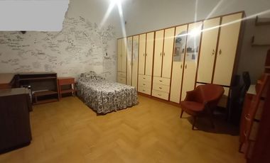 Venta casa 6 ambientes Excelente ubicacion