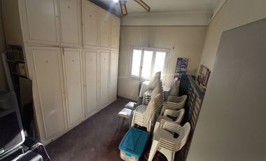Venta casa 6 ambientes Excelente ubicacion