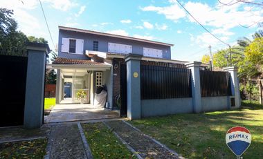 CASA 5 AMBIENTES EN VENTA EN MONTE GRANDE
