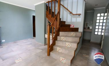 CASA 5 AMBIENTES EN VENTA EN MONTE GRANDE