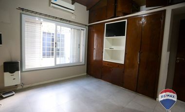 CASA 5 AMBIENTES EN VENTA EN MONTE GRANDE