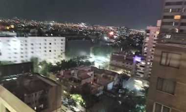 METRO BAQUEDANO EN EL CORAZON DE STGO Y PROVDENCIA