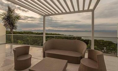 Departamento de lujo en la PLAYA Punta de Mita / BOLONGO