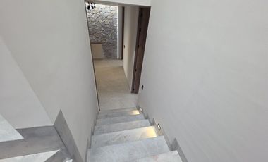 CASA A ESTRENAR EN VENTA EN ZIBATA, DENTRO DE CONDOMINIO CARDON