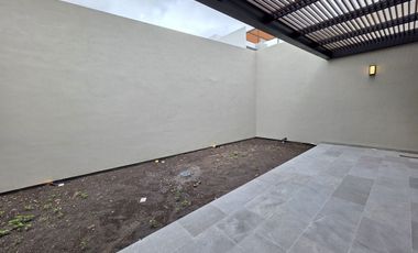 CASA A ESTRENAR EN VENTA EN ZIBATA, DENTRO DE CONDOMINIO CARDON