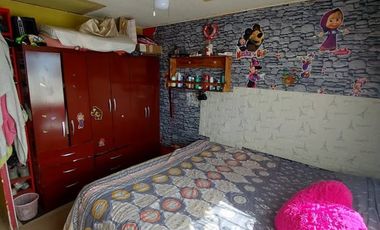 SE VENDE CASA ESQUINA EN LIMACHE
